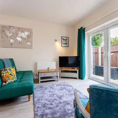 The Coastal Hideaway Apartment Bournemouth Exterior photo