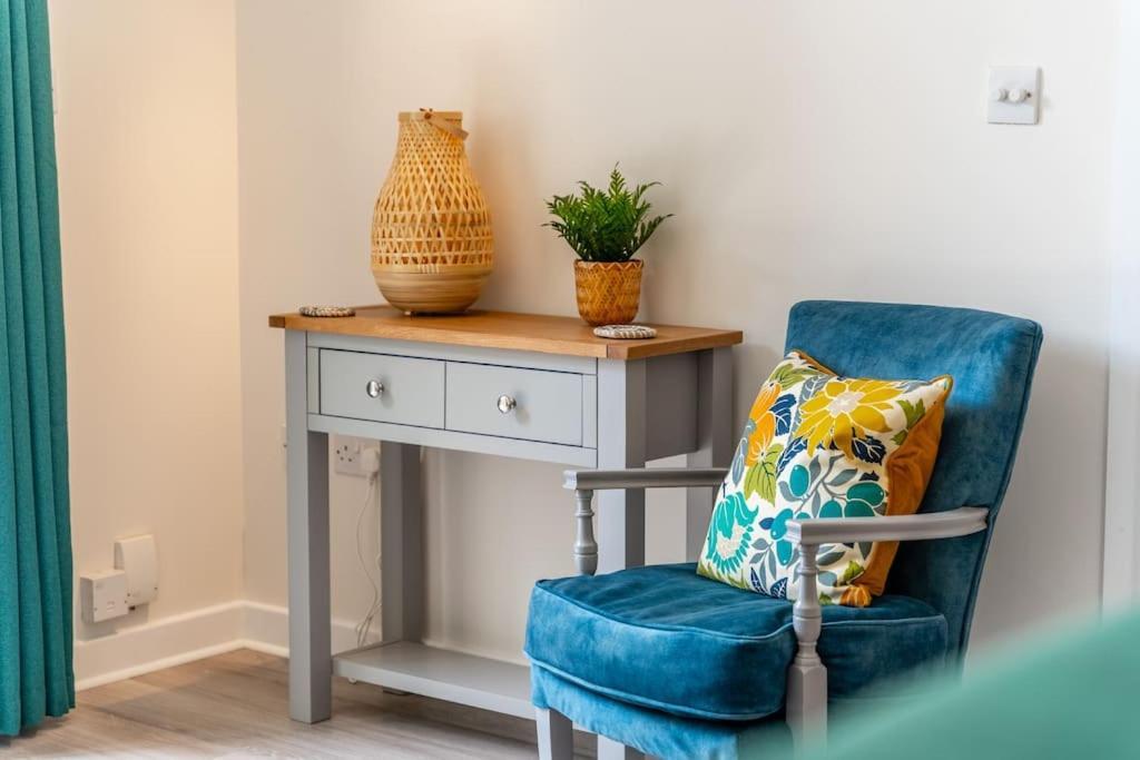 The Coastal Hideaway Apartment *